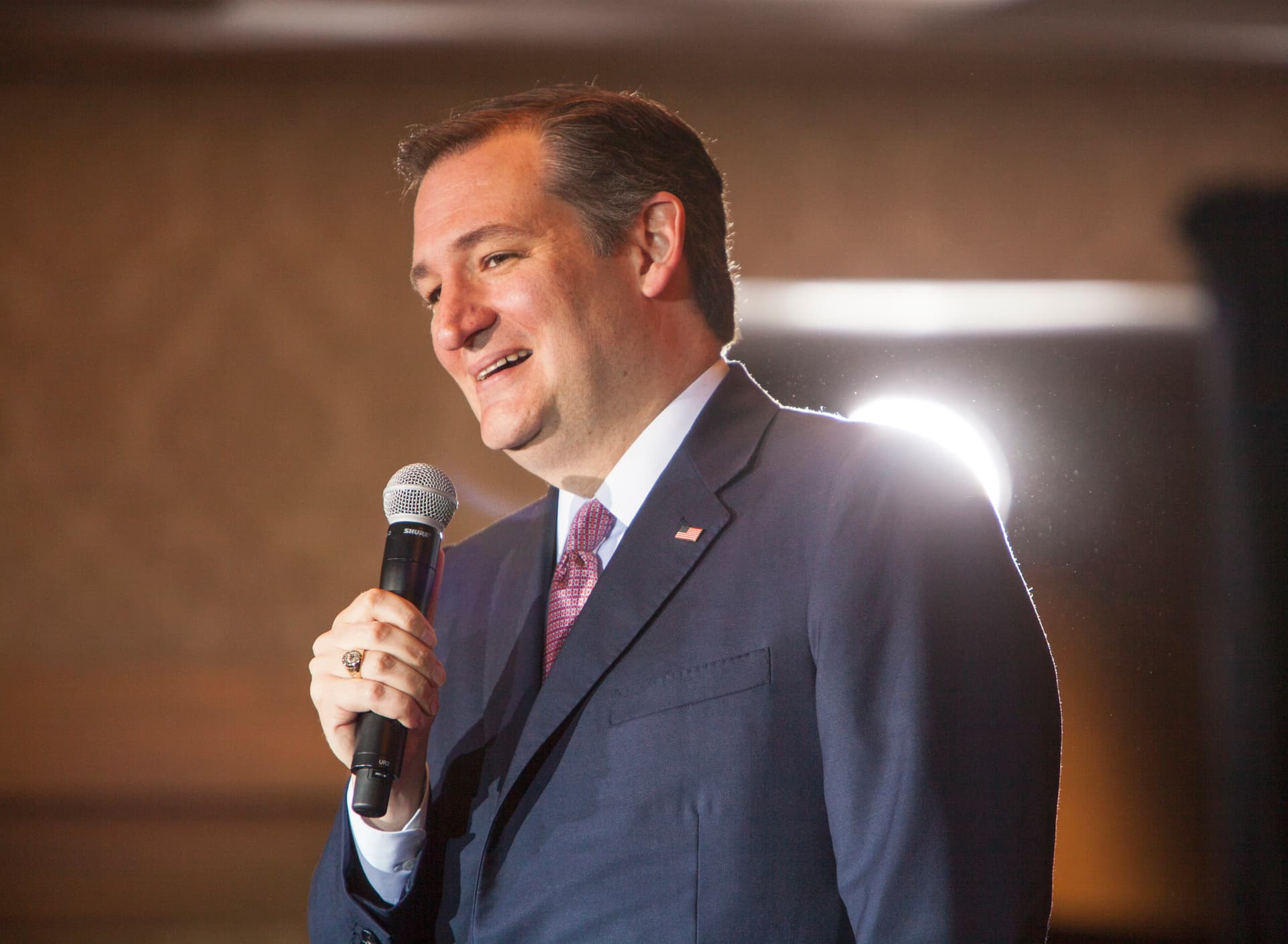 Texas Senator Ted Cruz Says He Bought $50,000 in Bitcoin During Dip