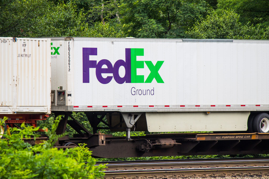 fedex rail