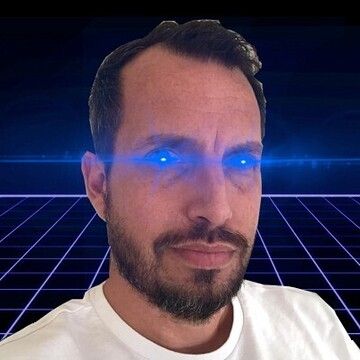 Robert Hoogendoorn , Head of Content at DappRadar