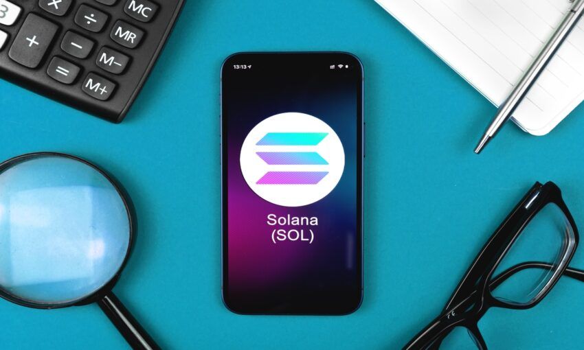 Solana Trading Volume Exceeds $3B, ROE & QUBE Attract Traders
